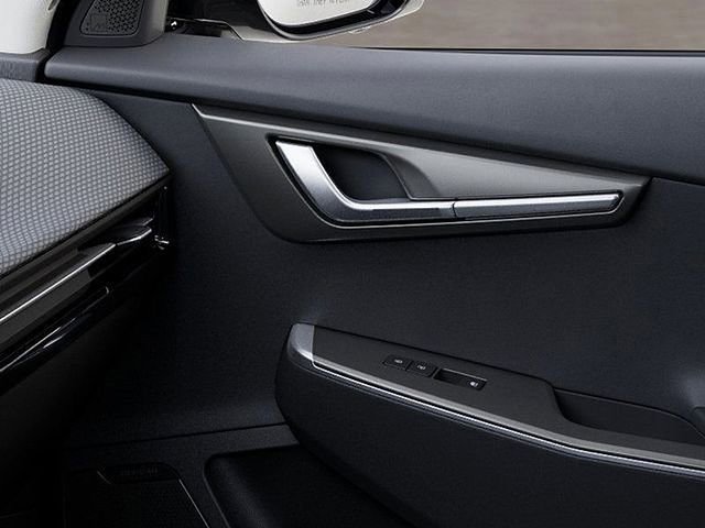 New 2025 Kia EV6 Wind image 33