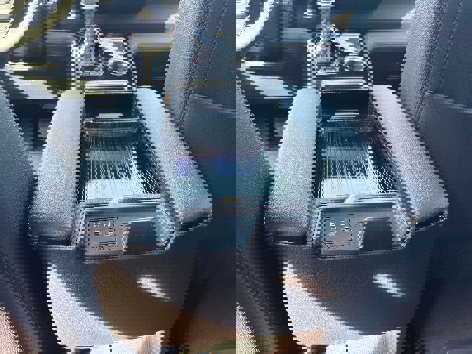 New 2026 Toyota Sienna XLE Woodland Edition AWD/4WD image 11