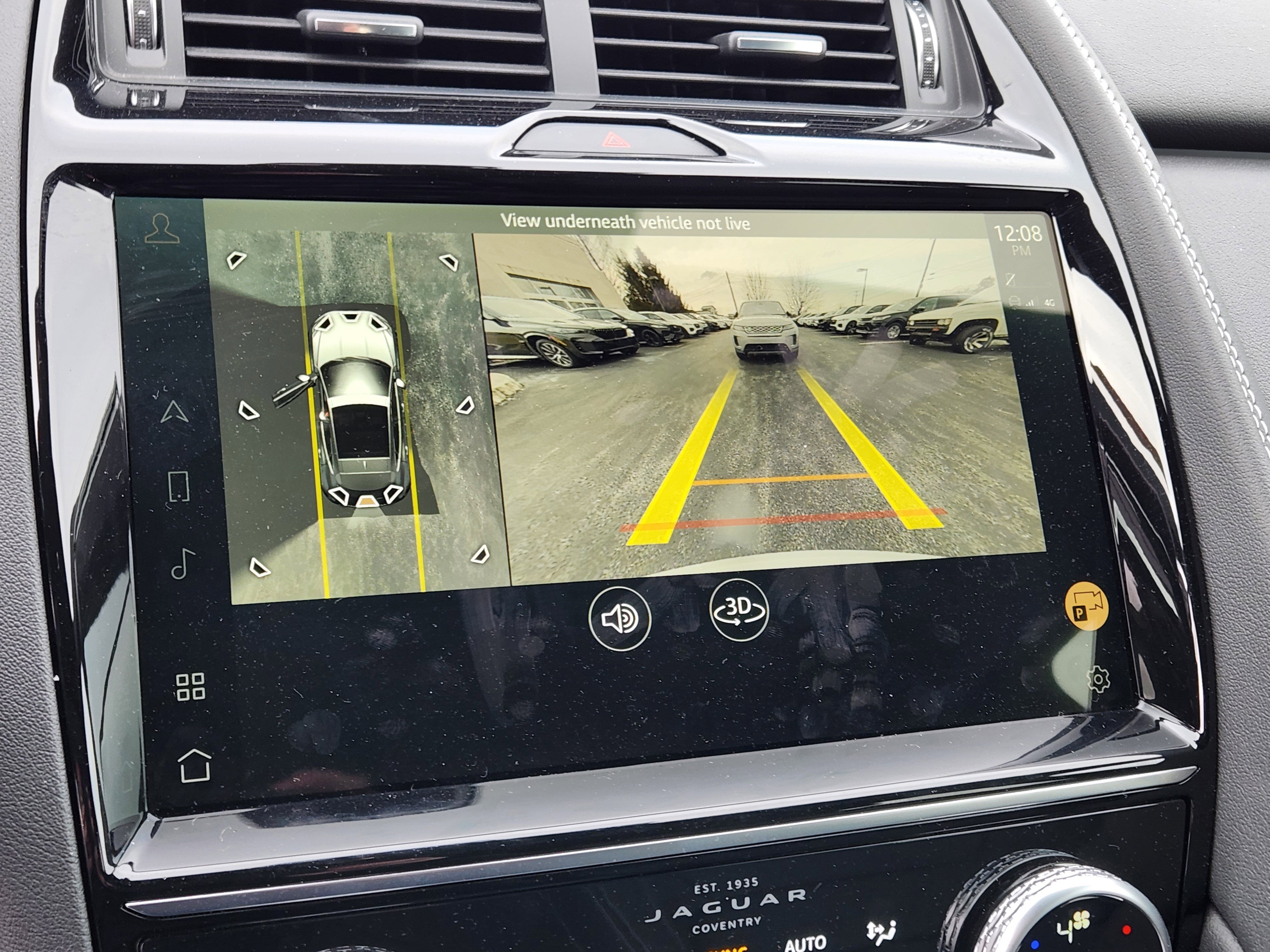 Certified 2024 Jaguar E-PACE R-Dynamic SE image 24