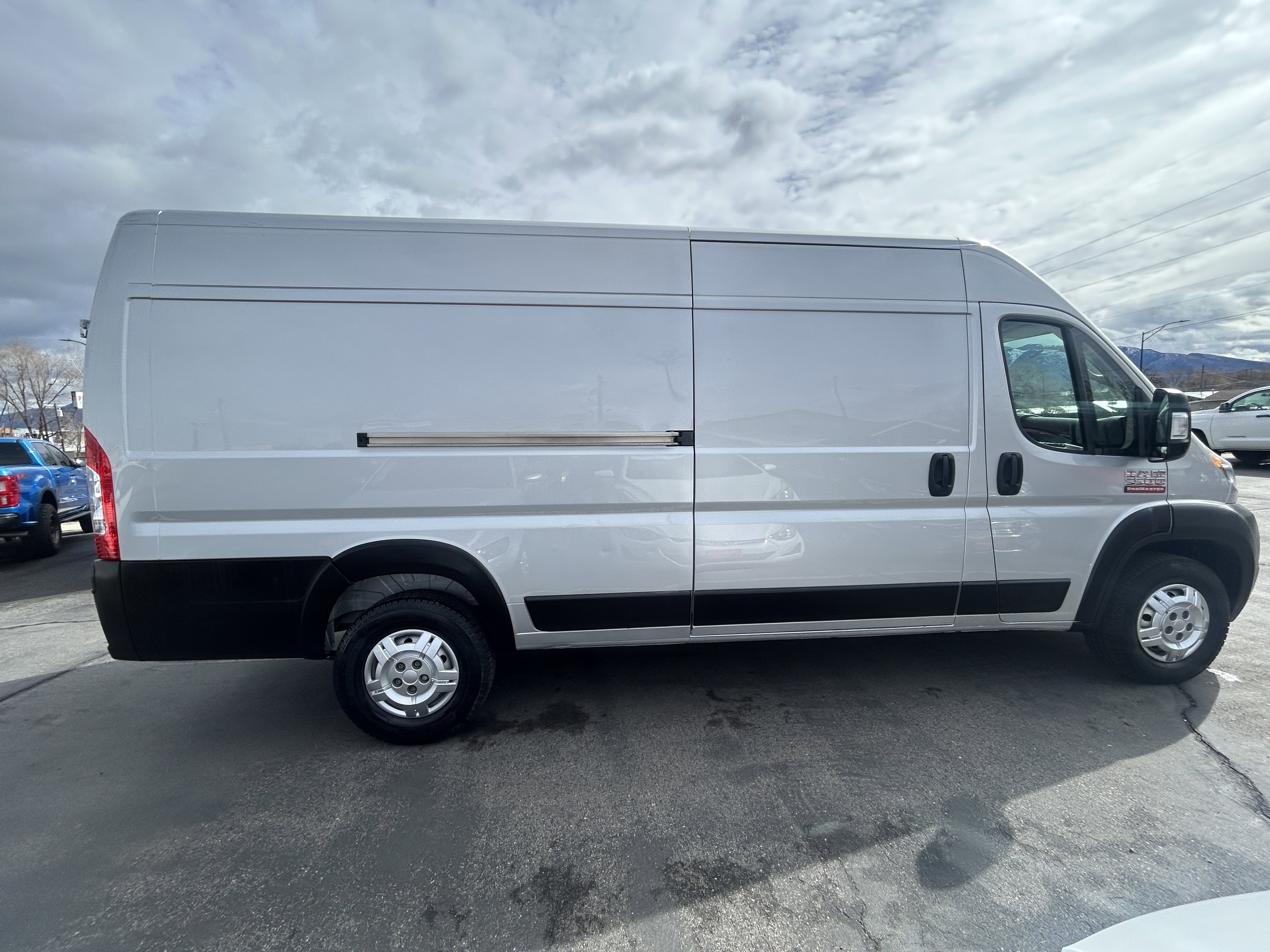 Used 2021 RAM ProMaster 3500 w/ Convenience Group image 5