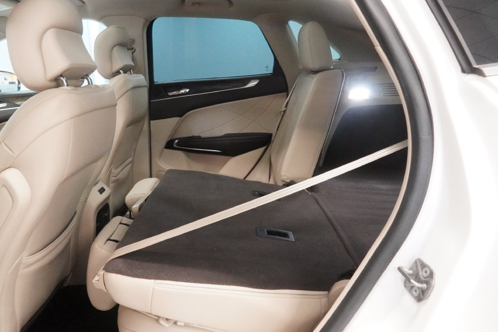 Used 2019 Lincoln MKC Reserve w/ MKC Climate Package AWD/4WD image 28
