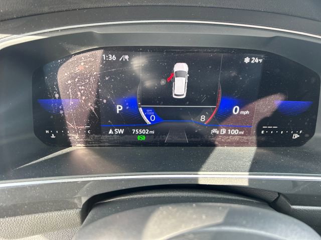 Used 2023 Volkswagen Tiguan SE image 16