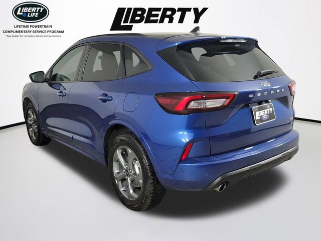 Used 2023 Ford Escape ST-Line w/ Tech Pack #1 AWD/4WD image 5