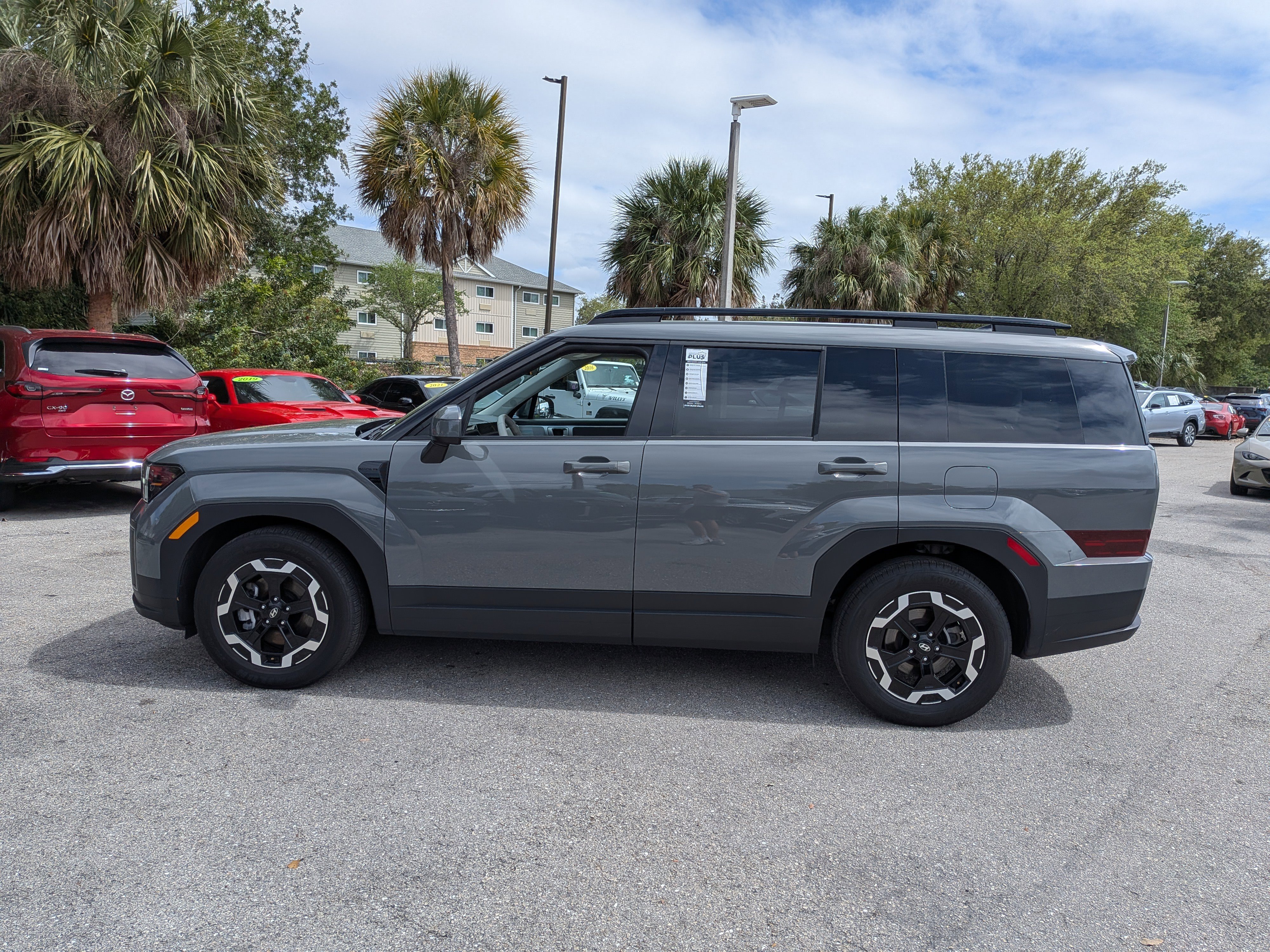 Used 2024 Hyundai Santa Fe SEL image 7