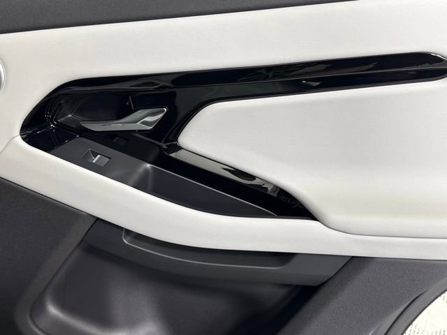 New 2026 Land Rover Range Rover Evoque S AWD/4WD image 25