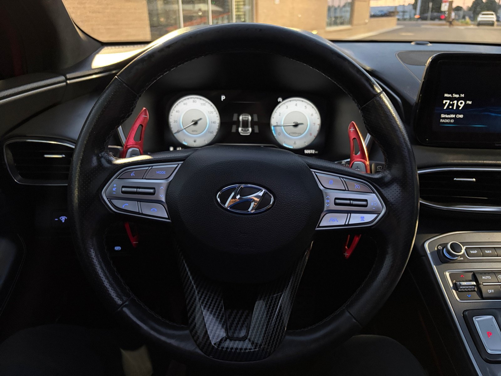 Used 2023 Hyundai Santa Fe Calligraphy AWD/4WD image 20