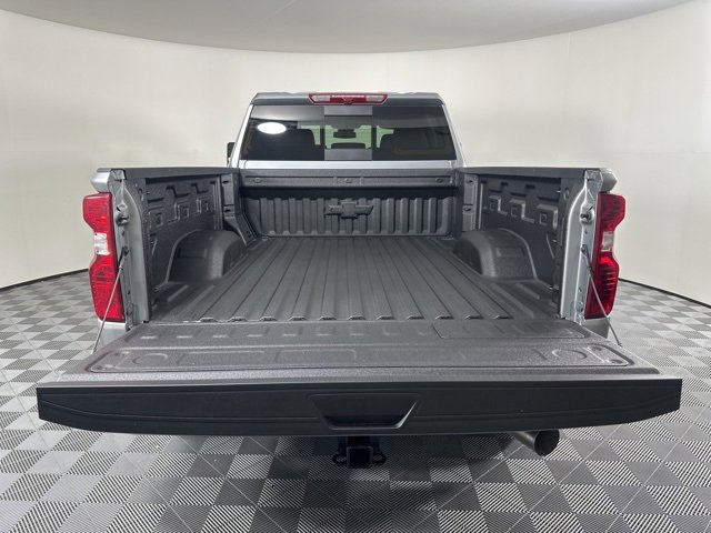 New 2026 Chevrolet Silverado 2500 LT image 9