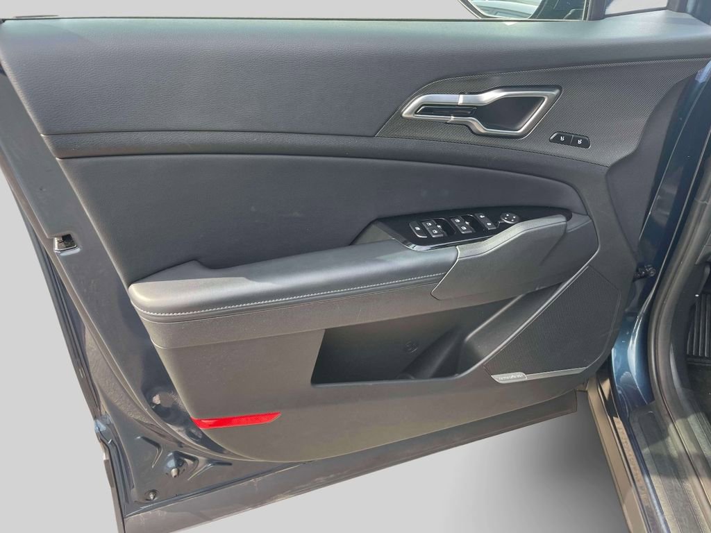 Used 2023 Kia Sportage SX Prestige image 16