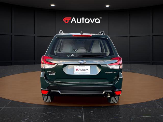 Used 2022 Subaru Forester image 3
