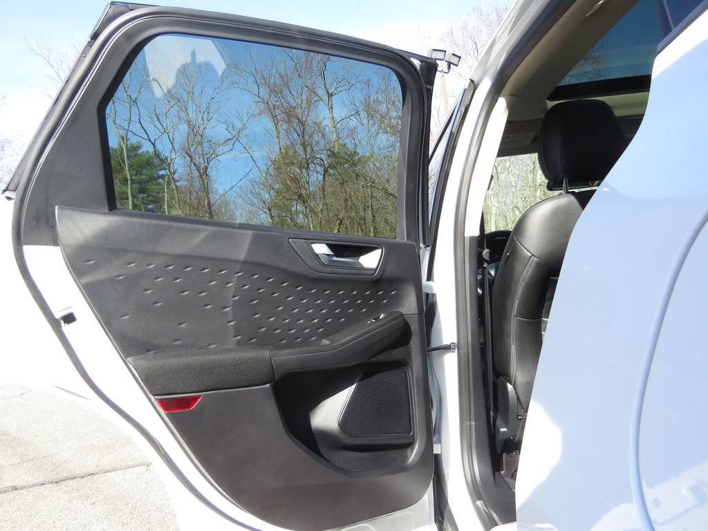 Used 2020 Ford Escape SE AWD/4WD image 18