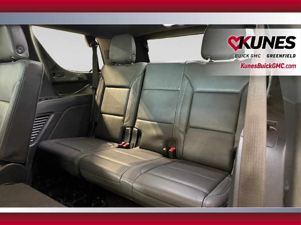 Used 2023 Chevrolet Tahoe LT w/ Luxury Package AWD/4WD image 35