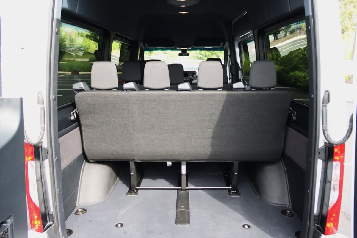 Used 2024 Mercedes-Benz Sprinter 2500 image 42
