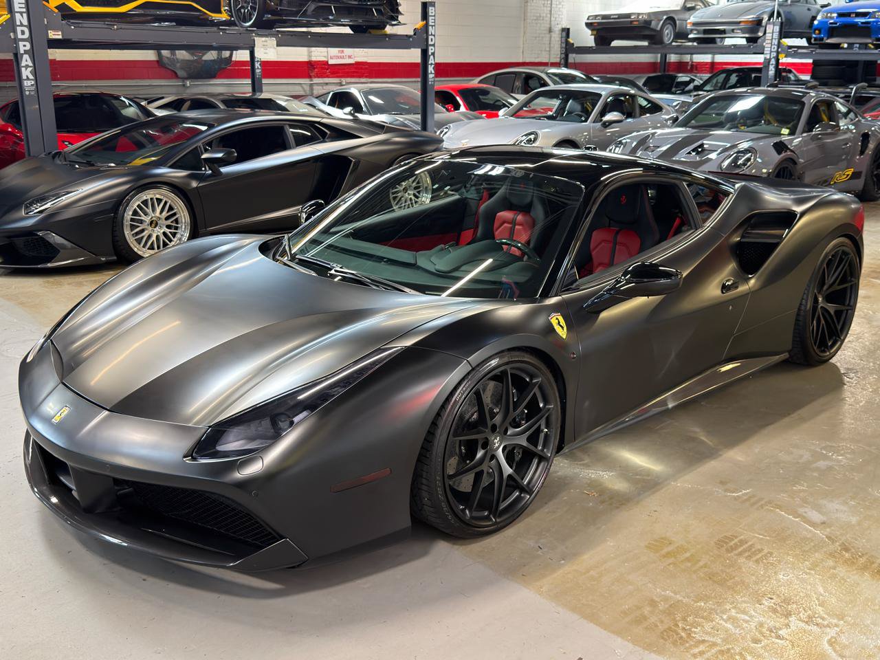 Used 2017 Ferrari 488 GTB RWD image 12