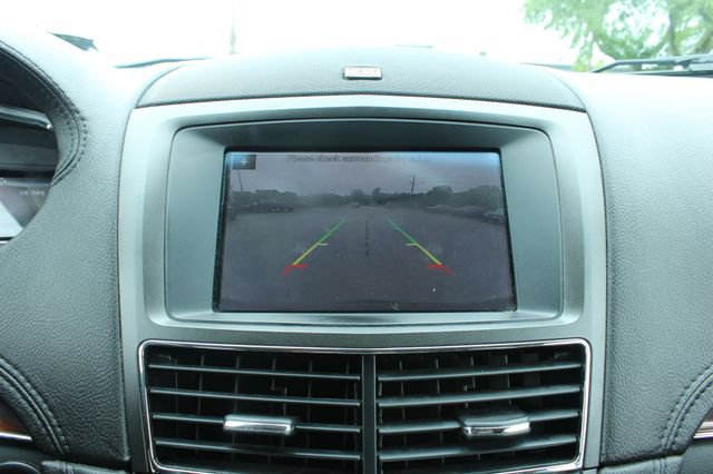 Used 2019 Lincoln MKT AWD image 22
