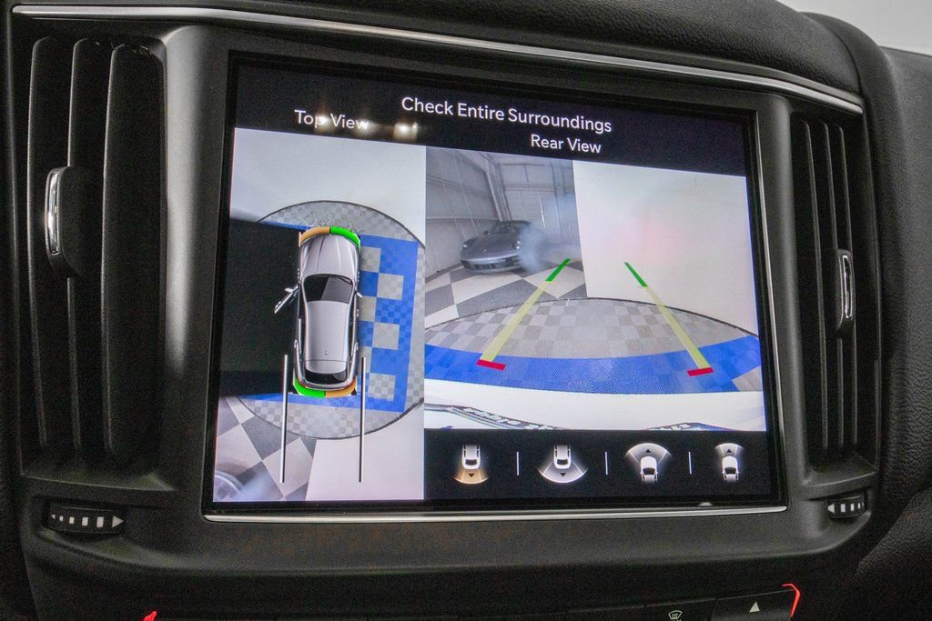 Used 2023 Maserati Levante Modena image 23