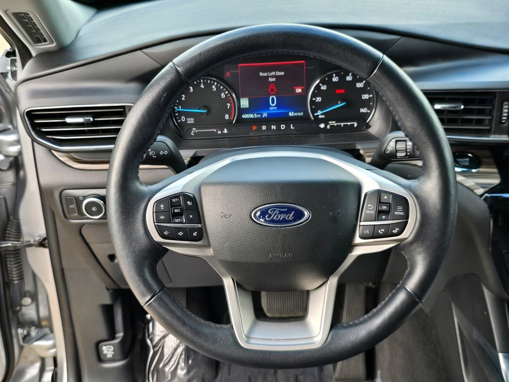 Used 2023 Ford Explorer Limited AWD/4WD image 20