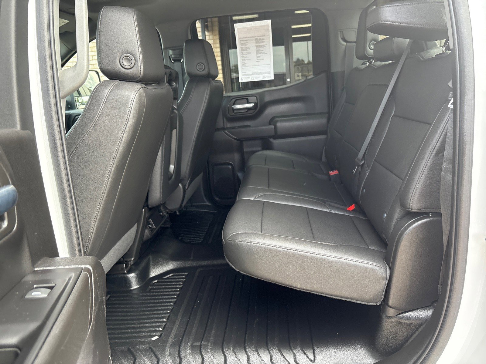 Used 2022 Chevrolet Silverado 1500 W/T w/ WT Value Package image 4