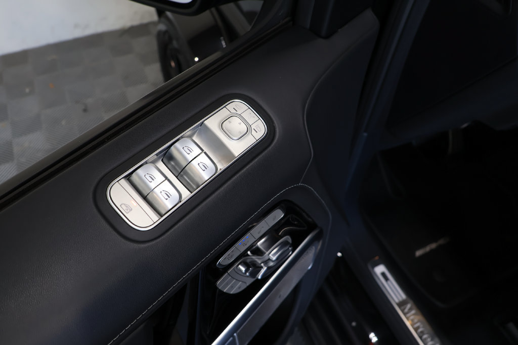 Used 2023 Mercedes-Benz G 550 image 17