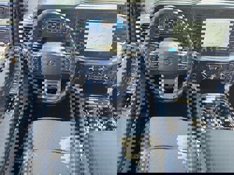 New 2025 Ford F150 Lariat w/ Equipment Group 502A High image 9