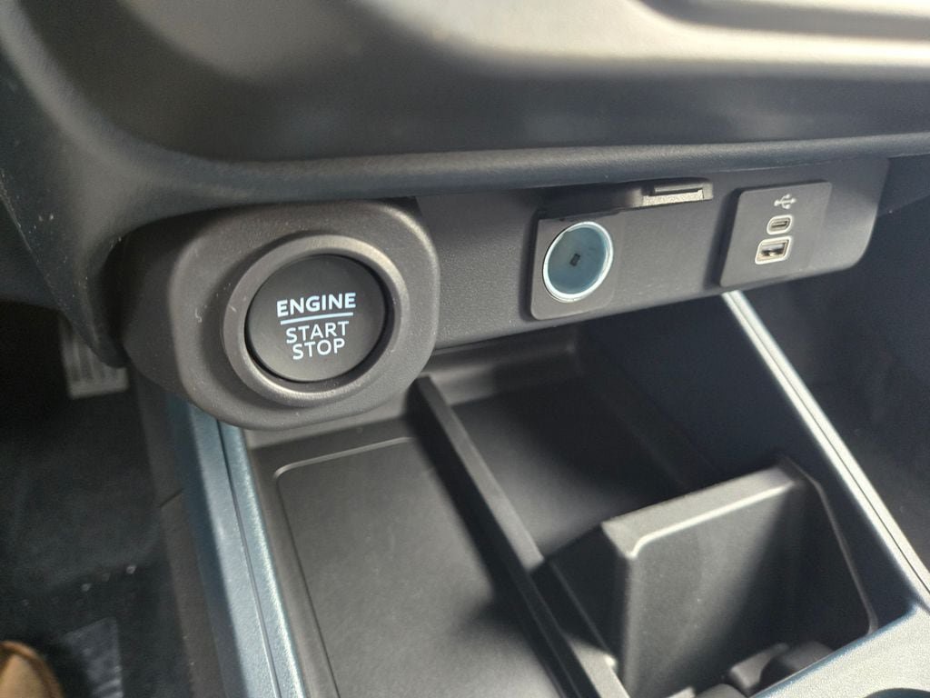 New 2026 Ford Maverick Lobo AWD/4WD image 19