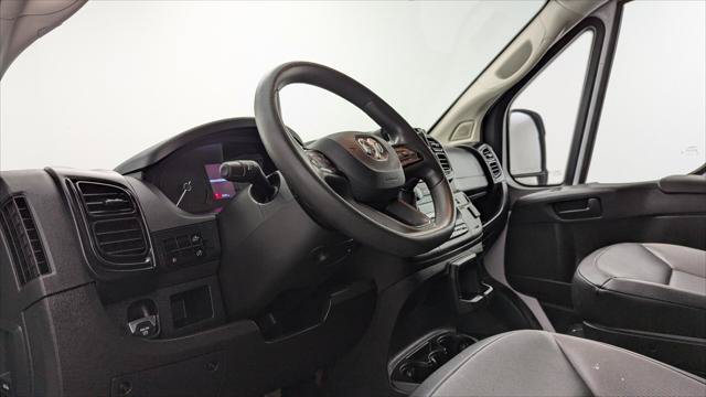 Used 2024 RAM ProMaster 2500 w/ Convenience Group FWD image 22