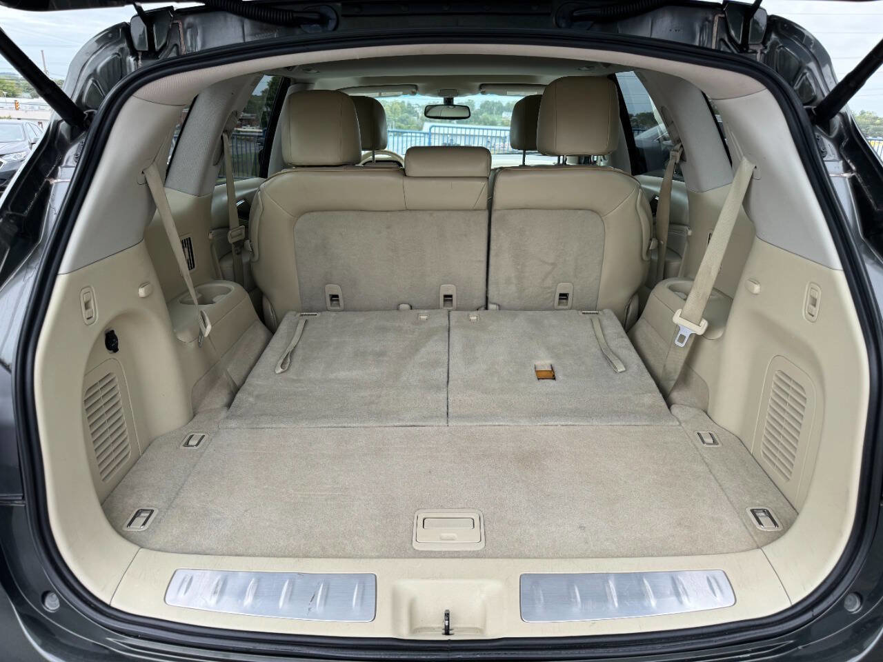 Used 2014 INFINITI QX60 AWD w/ Premium Package image 46