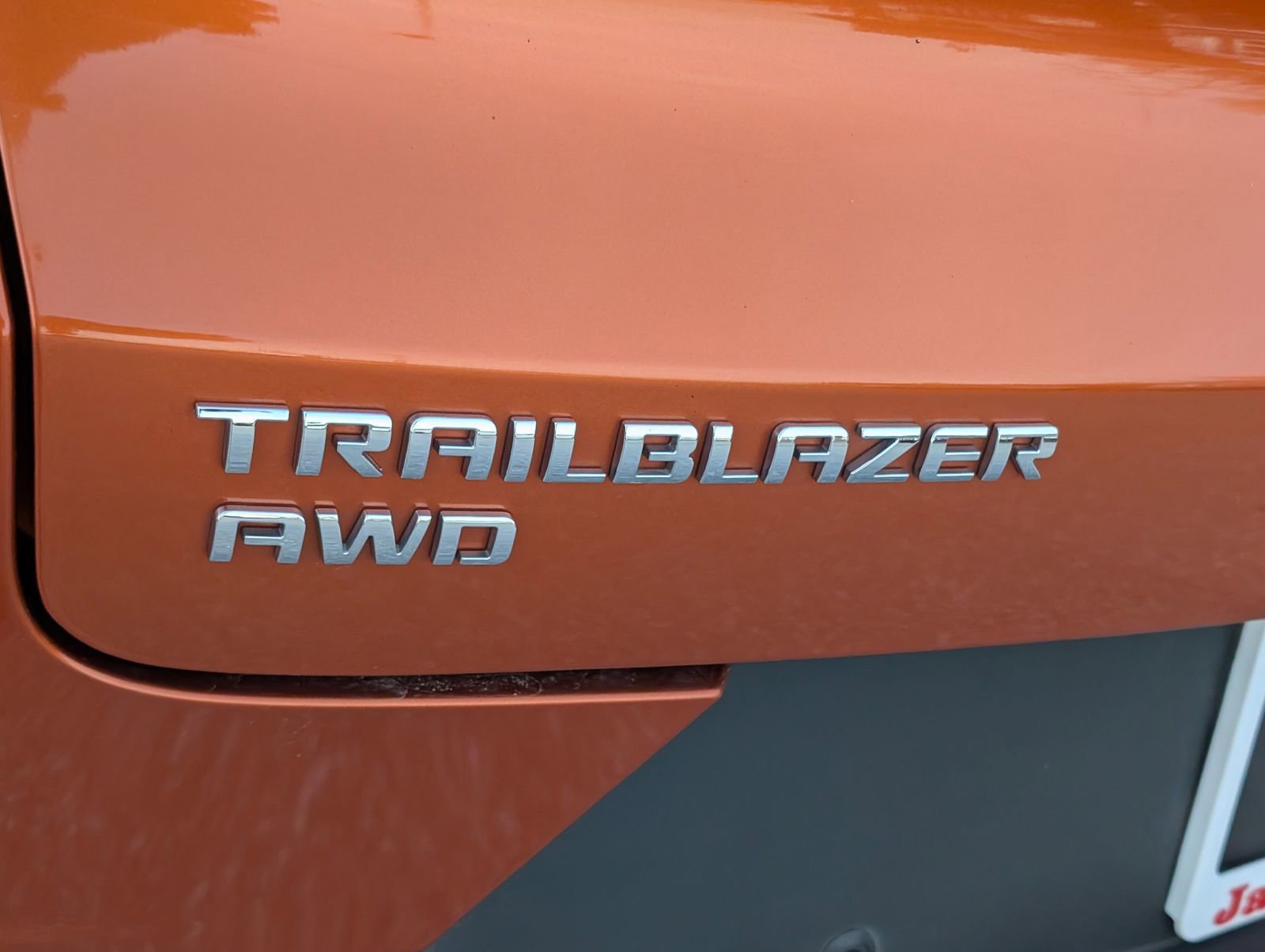 Used 2022 Chevrolet TrailBlazer LT w/ Convenience Package image 9