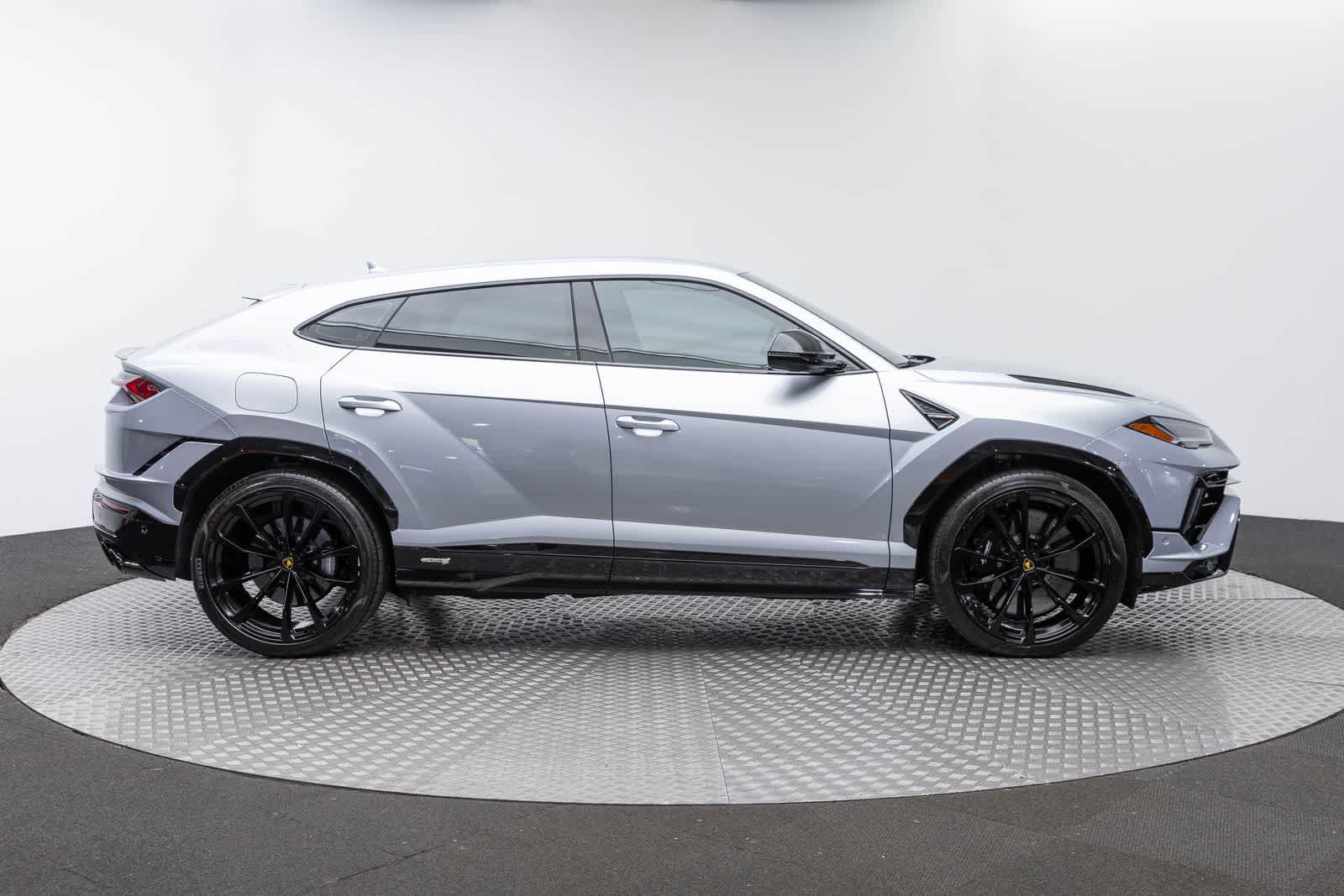 Used 2024 Lamborghini Urus S AWD/4WD image 59