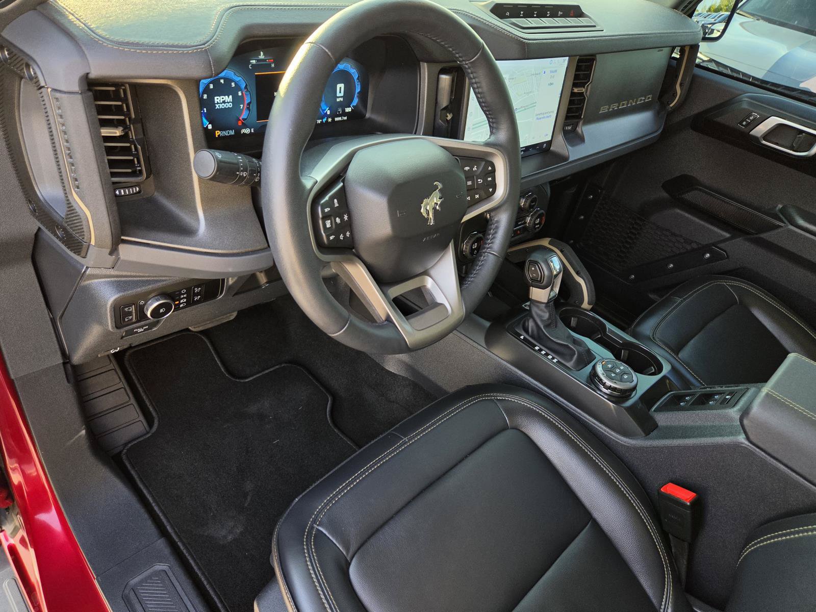 Used 2025 Ford Bronco Badlands AWD/4WD image 17