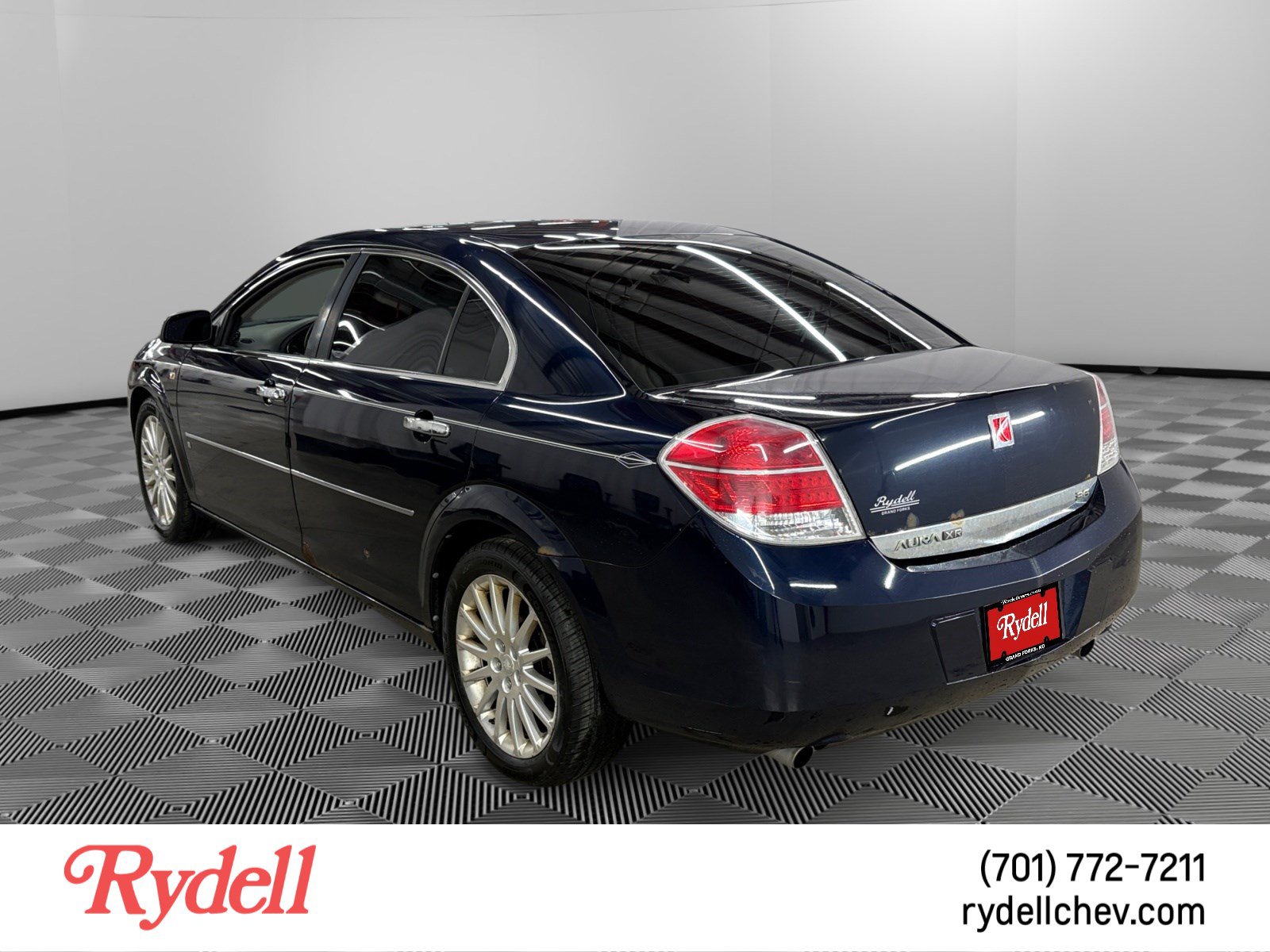 Used 2007 Saturn Aura XR w/ Premium Trim Pkg FWD image 3