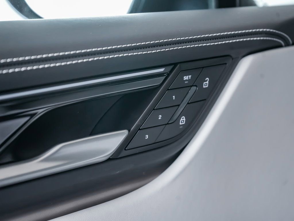 New 2026 Porsche Macan 4S Electric image 14