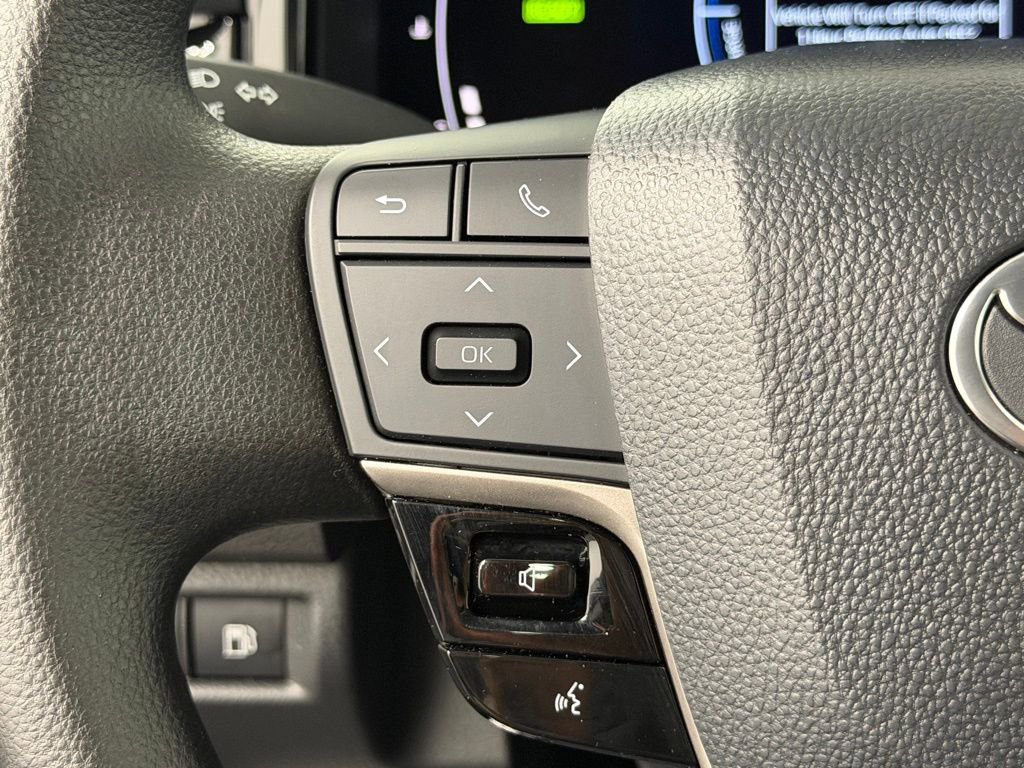 Certified 2026 Toyota Camry LE FWD image 23