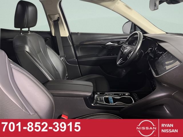 Used 2023 Buick Envision Essence image 38