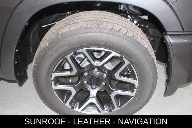 New 2027 RAM 1500 Laramie w/ Laramie Preferred Package AWD/4WD image 6