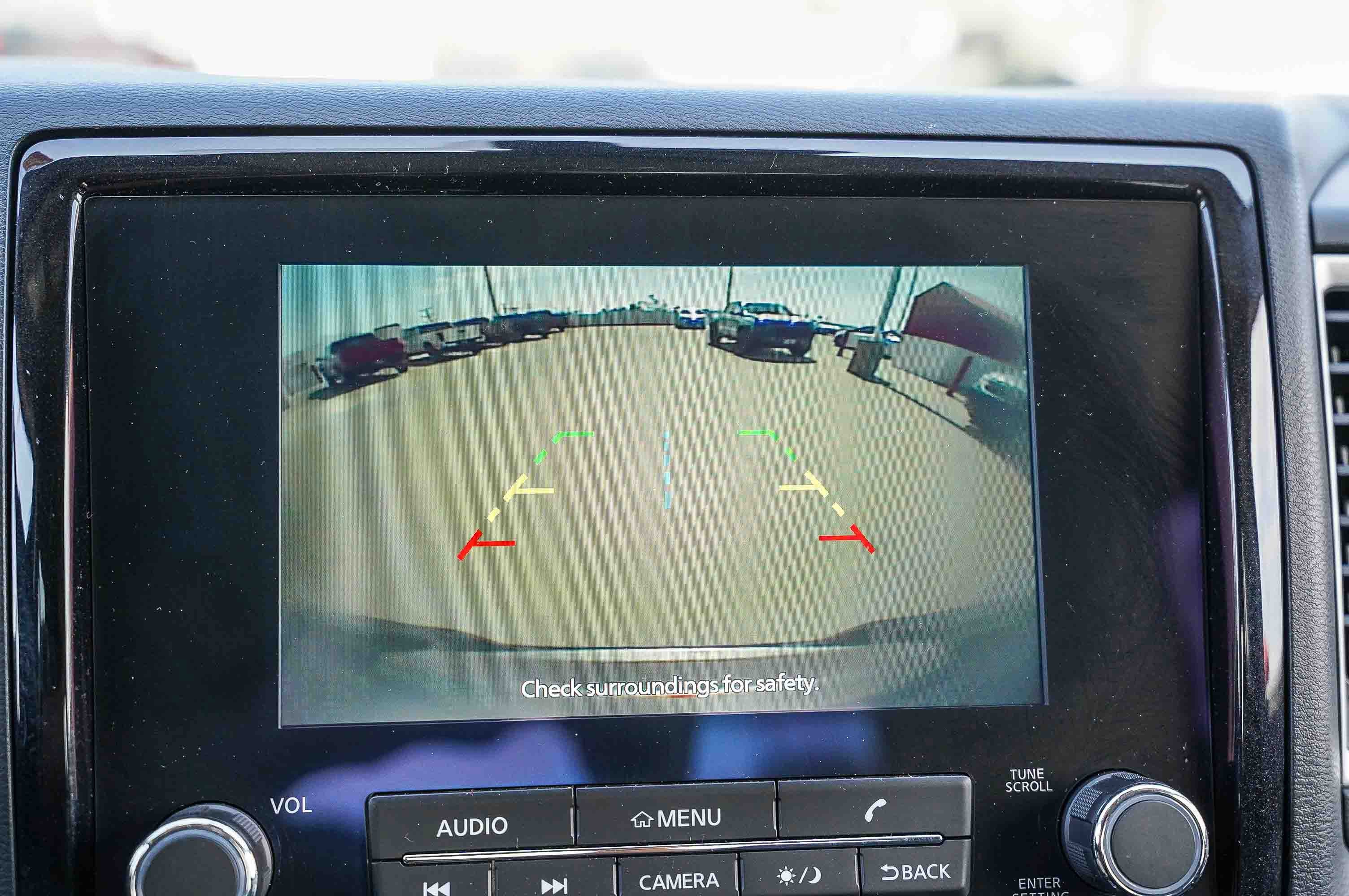 Used 2023 Nissan Frontier SV image 24