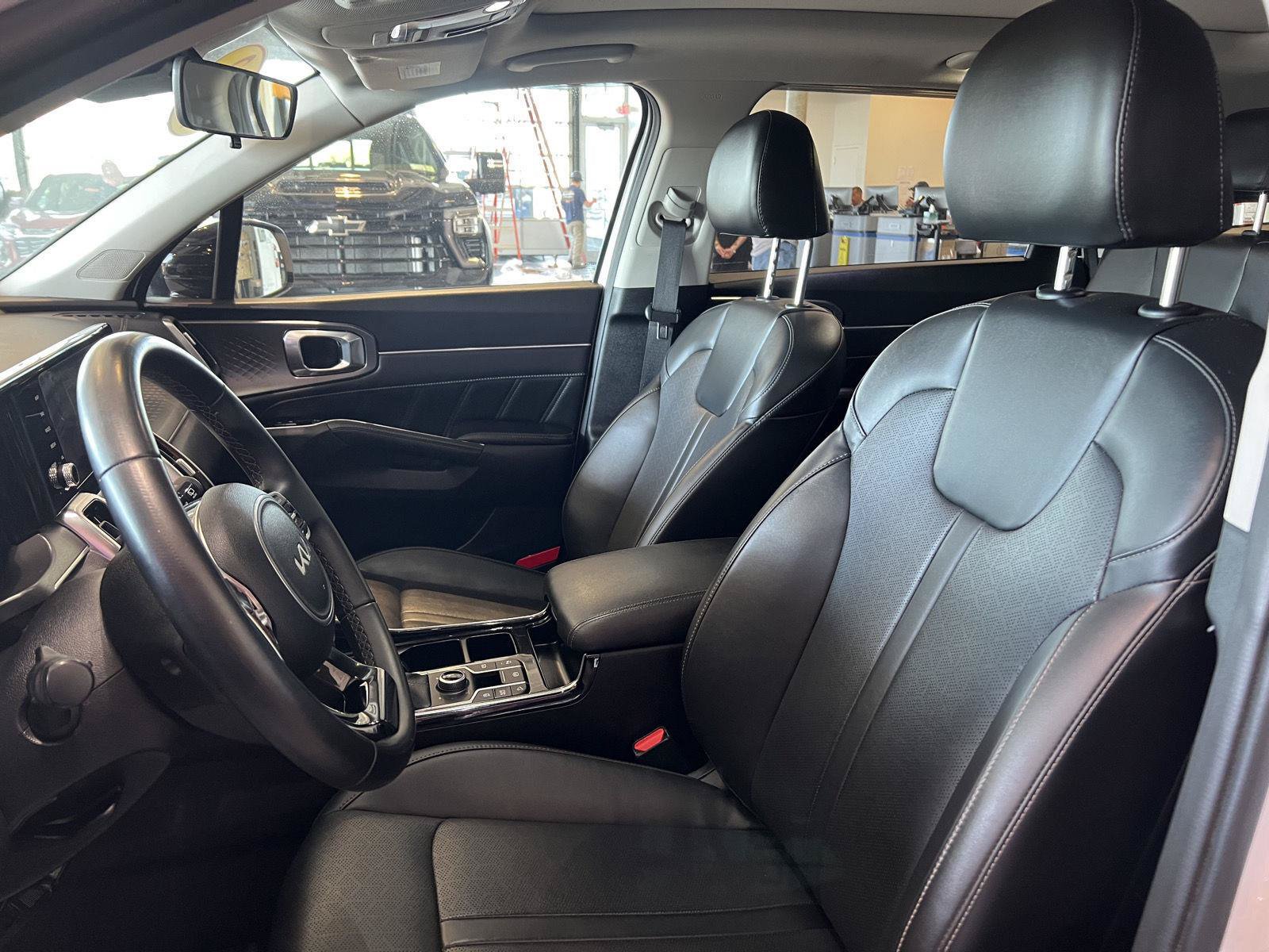 Used 2022 Kia Sorento SX AWD/4WD image 37