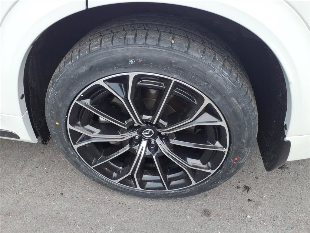 Certified 2025 MAZDA CX-70 3.3 Turbo S w/ Premium Package image 19