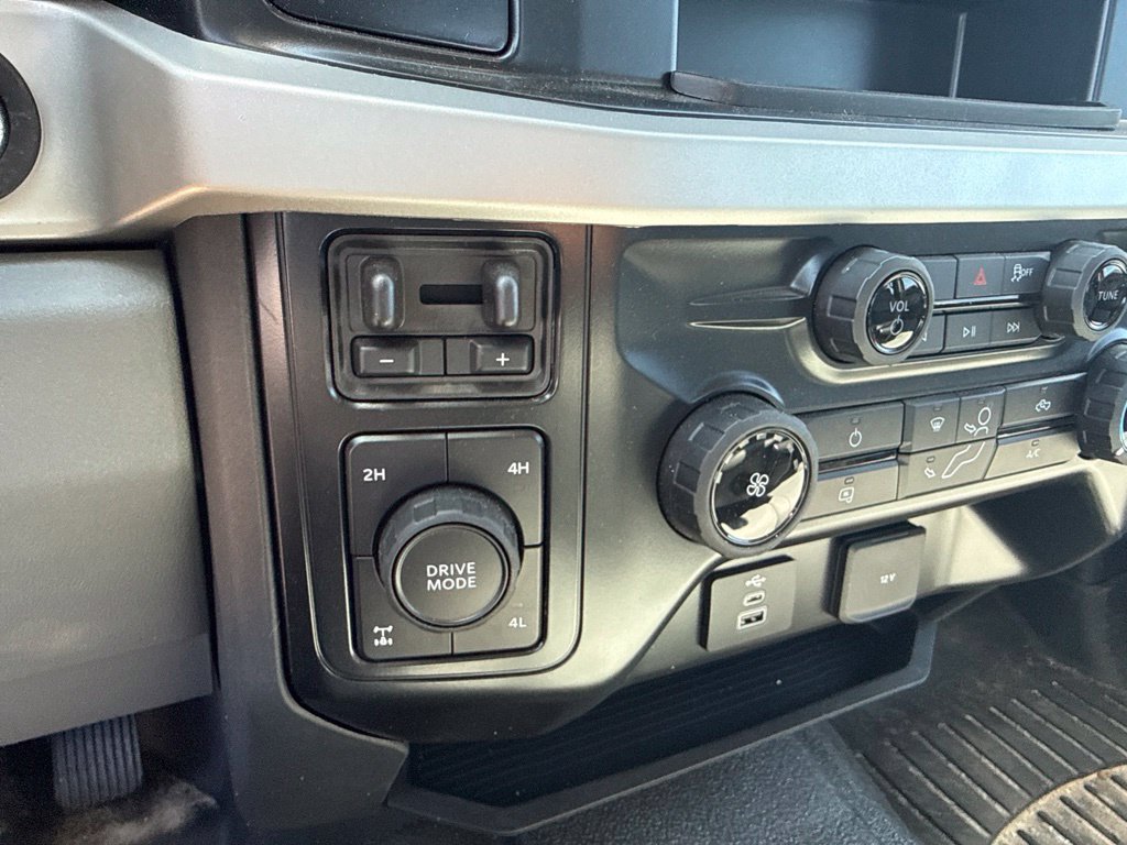 Used 2026 Ford F250 XL w/ XL Off-Road Package AWD/4WD image 19