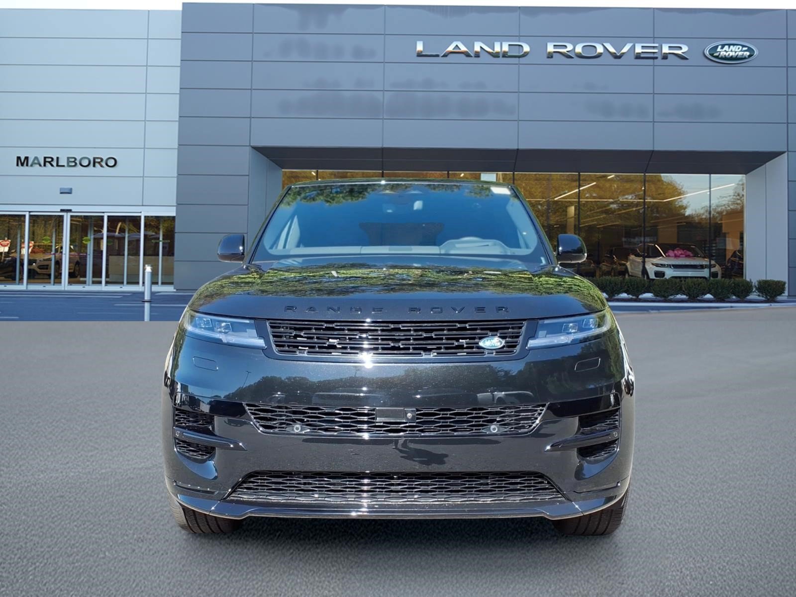 New 2027 Land Rover Range Rover Sport Dynamic SE AWD/4WD image 8
