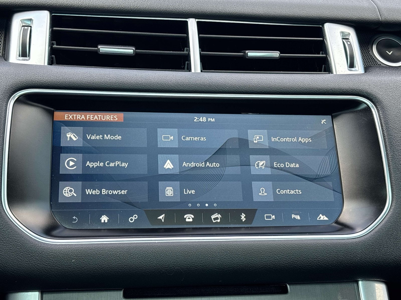 Used 2017 Land Rover Range Rover Sport SE AWD/4WD image 20