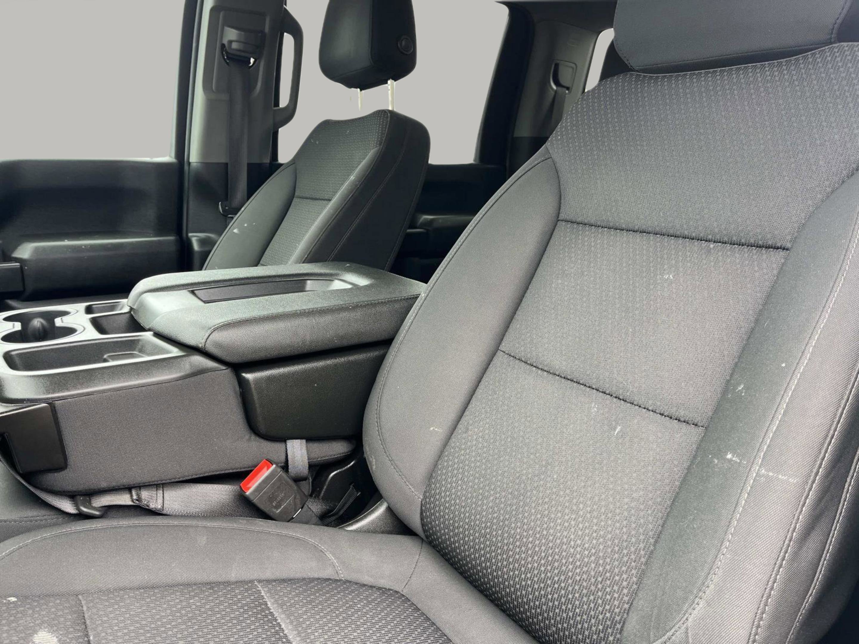 Used 2023 Chevrolet Silverado 2500 Custom image 30