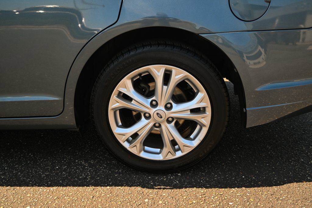 Used 2012 Ford Fusion SE FWD image 13