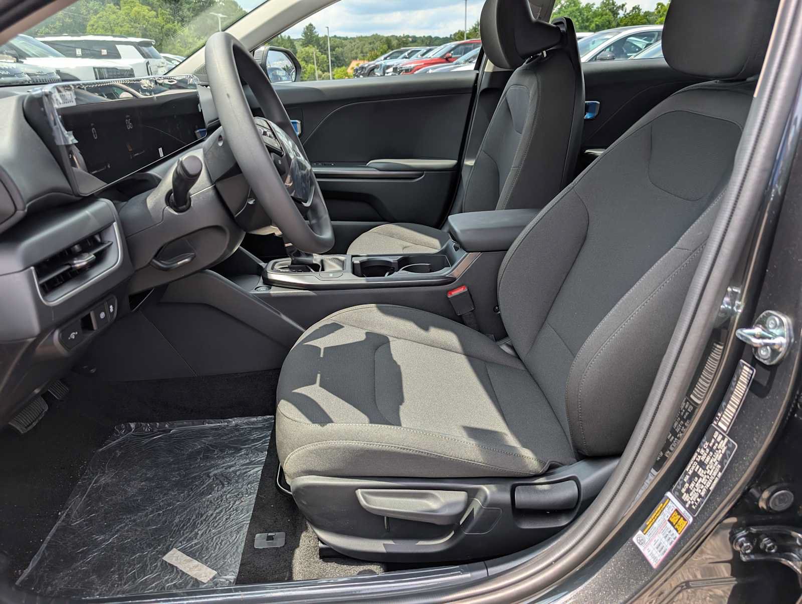 New 2026 Kia K4 FWD image 4