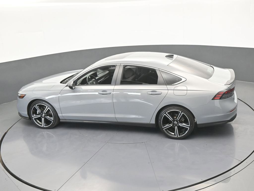 Used 2024 Honda Accord Sport image 53
