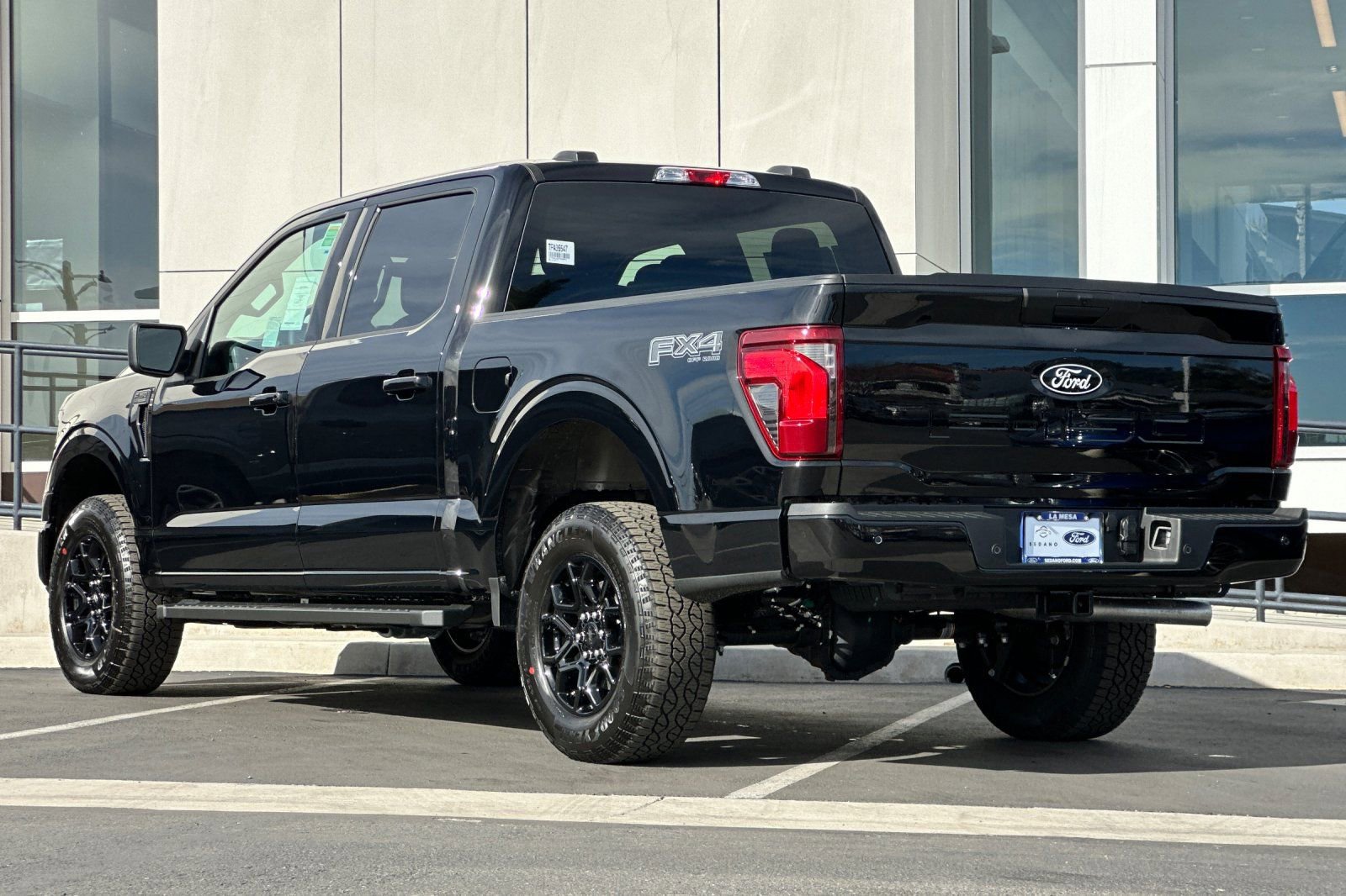 New 2026 Ford F150 XLT w/ FX4 Off-Road Package image 5