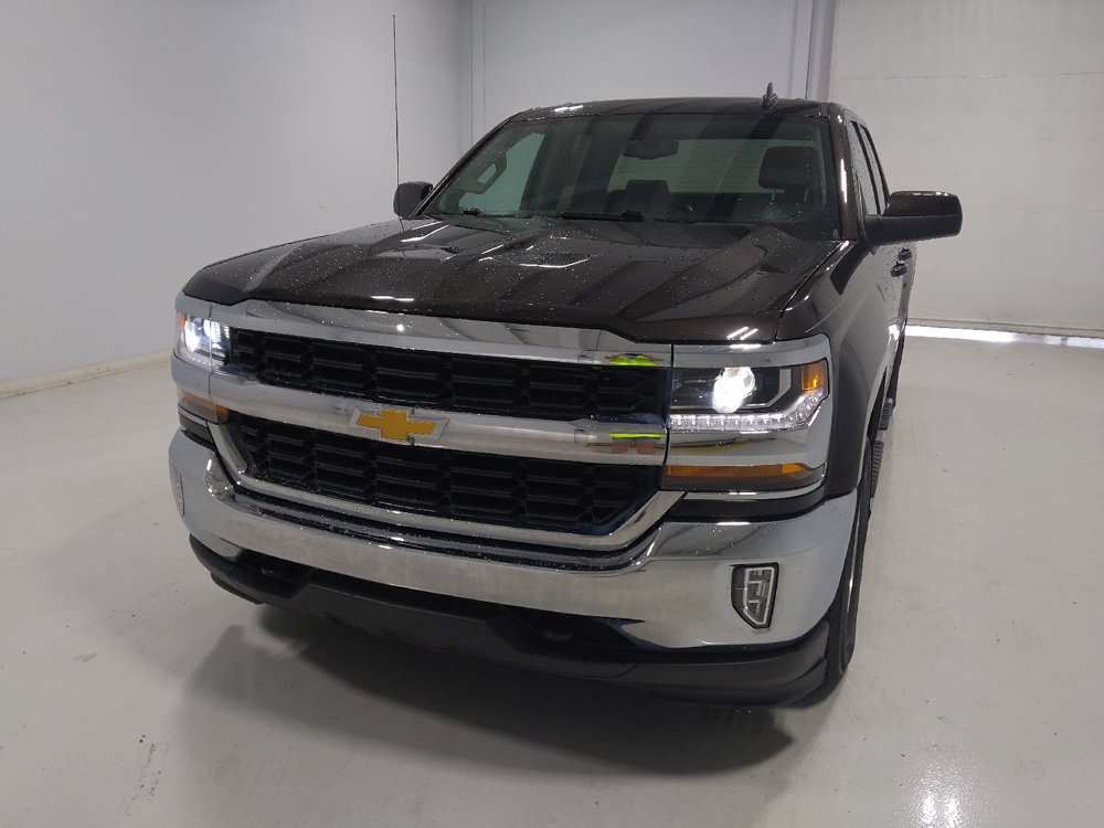 Used 2018 Chevrolet Silverado 1500 LT w/ All Star Edition AWD/4WD image 15