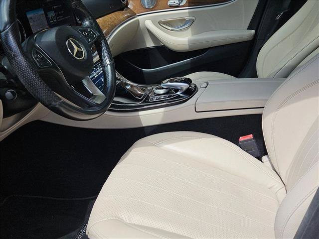 Used 2017 Mercedes-Benz E 300 image 17