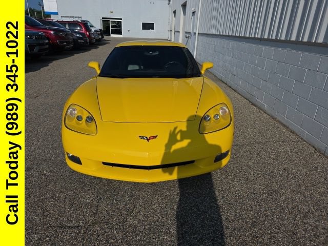 Used 2011 Chevrolet Corvette Coupe w/ Preferred Equipment Group RWD image 2