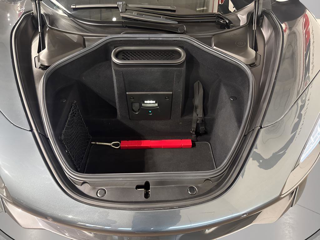 Used 2018 McLaren 720S image 20