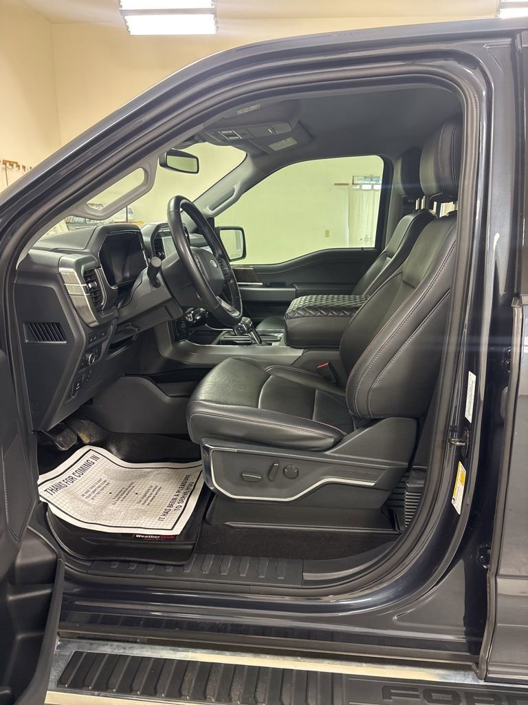 Used 2022 Ford F150 Lariat w/ Max Trailer Tow Package image 10